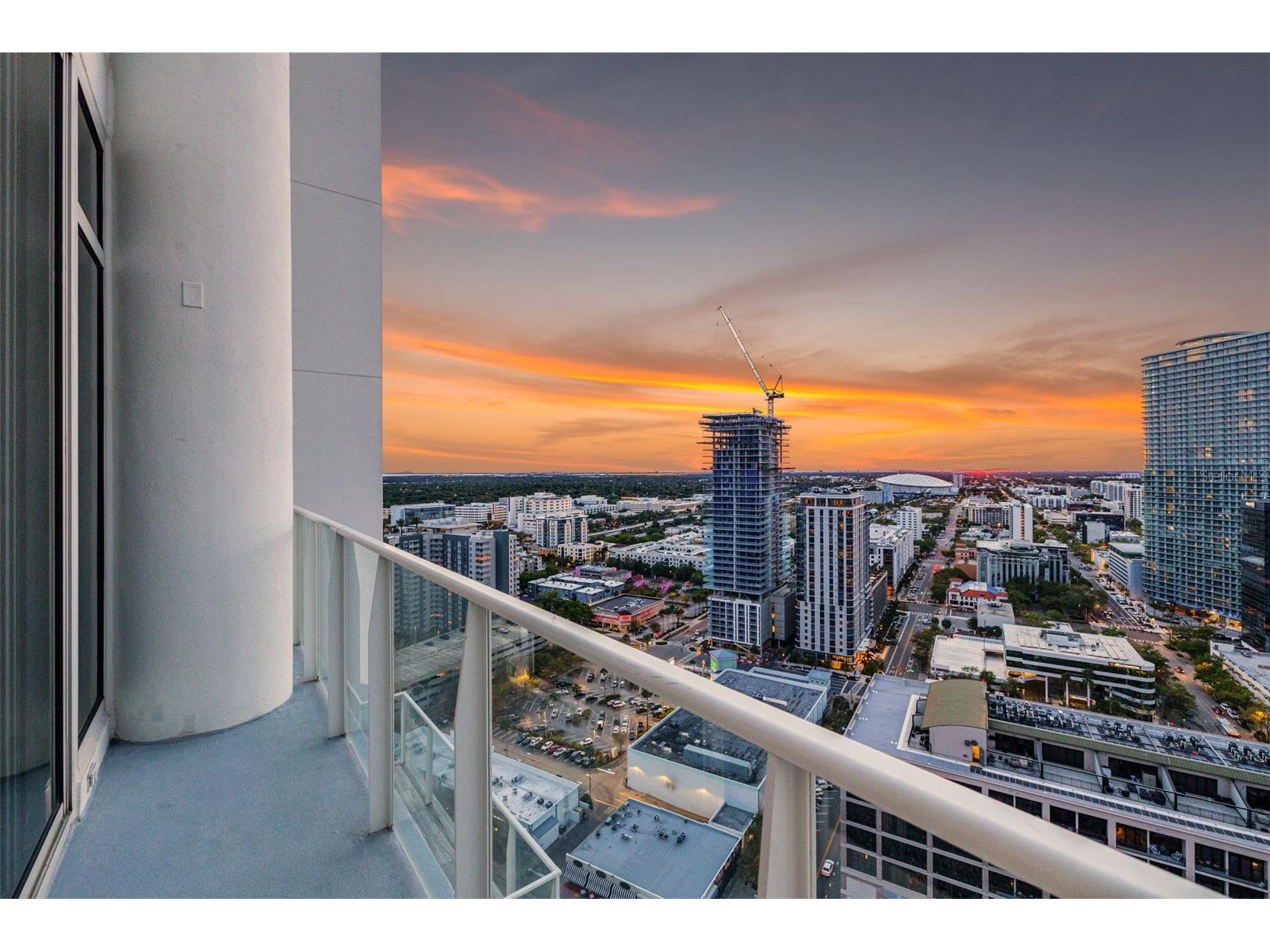 175 1st Street S #3102 Saint Petersburg FL 33701 TB8494591 image48
