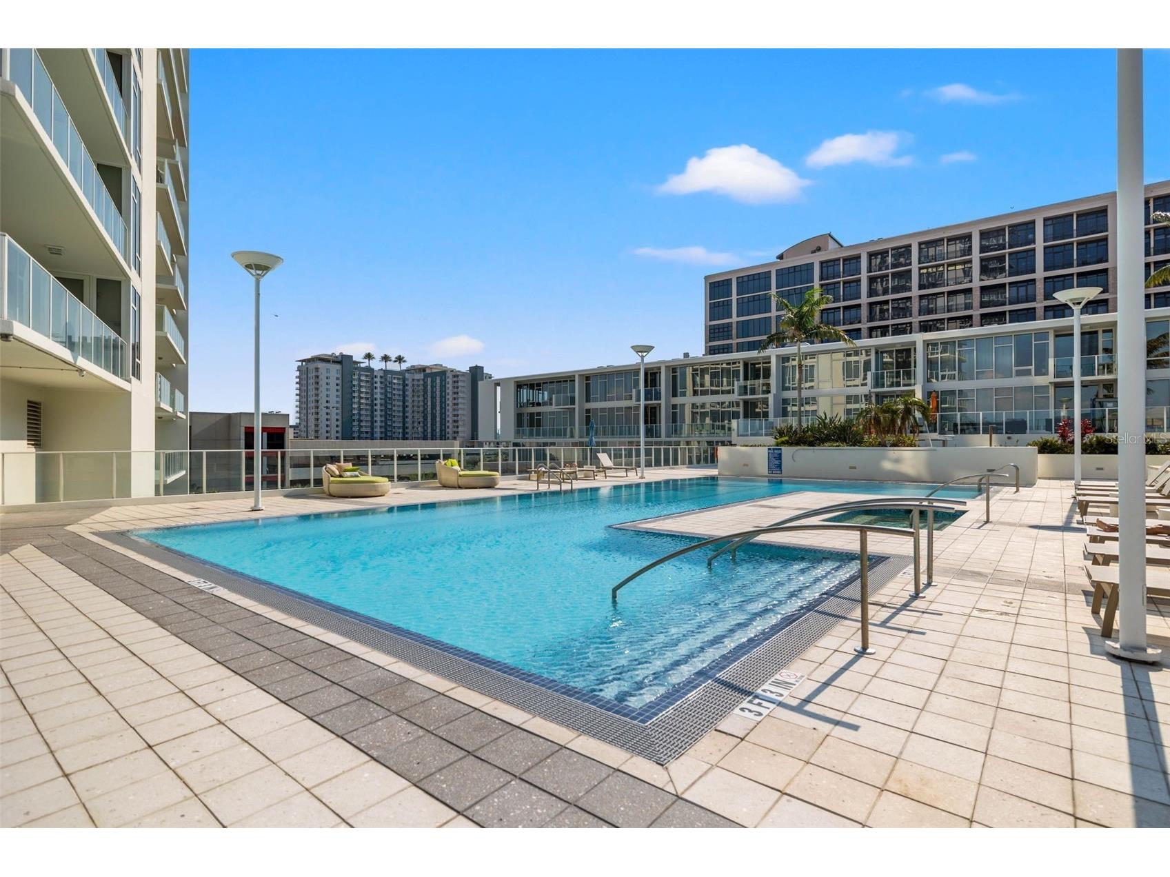 175 1st Street S #3102 Saint Petersburg FL 33701 TB8494591 image63