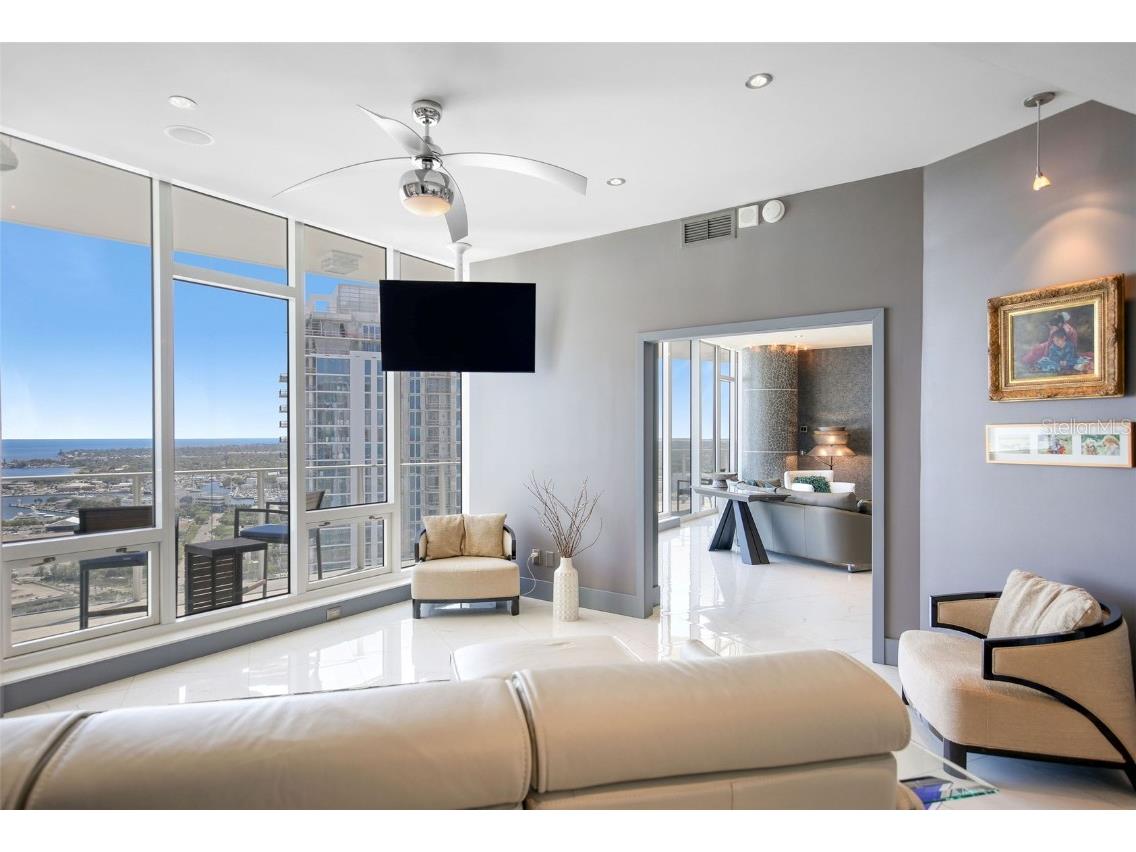 175 1st Street S #3103 Saint Petersburg FL 33701 TB8425846 image15