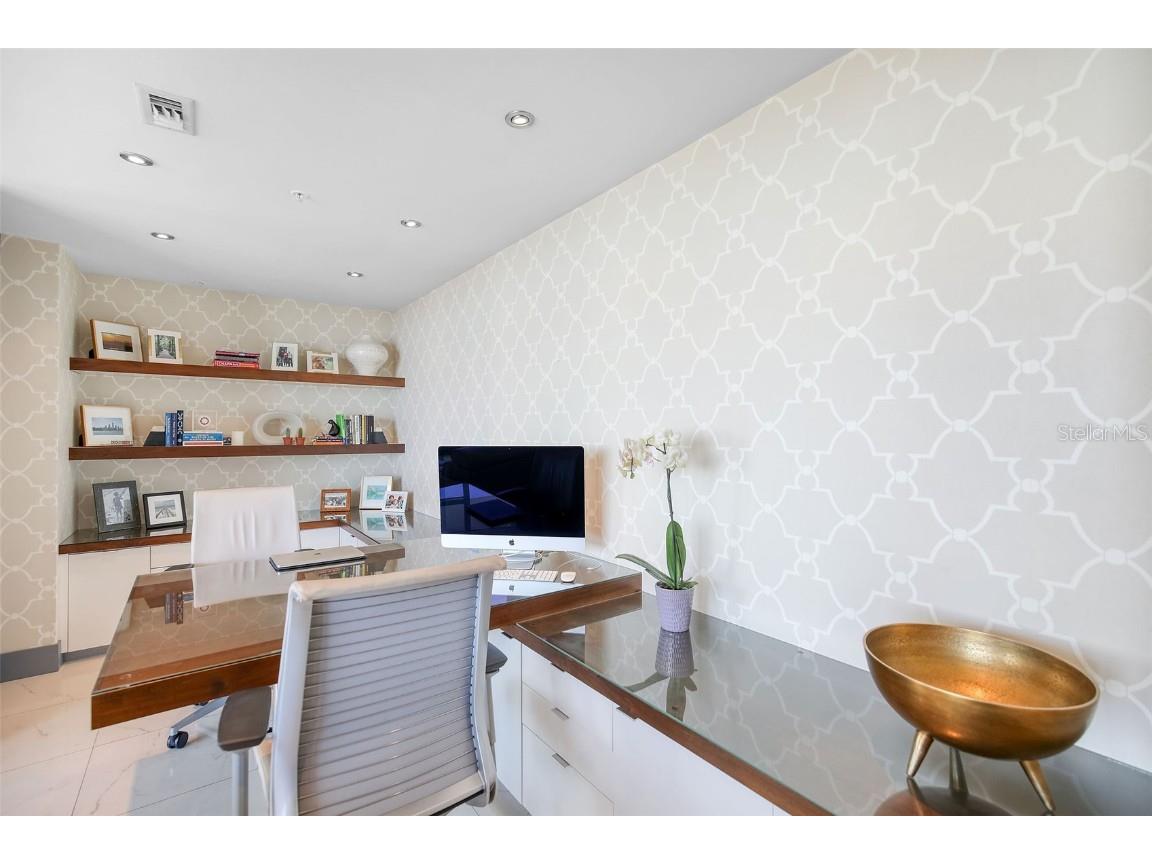 175 1st Street S #3103 Saint Petersburg FL 33701 TB8425846 image19