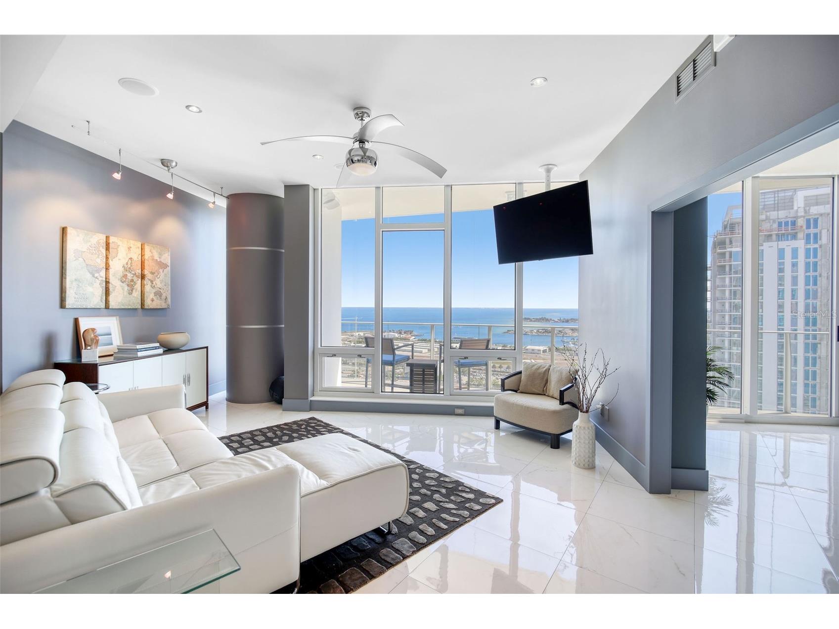 175 1st Street S #3103 Saint Petersburg FL 33701 TB8462551 image10