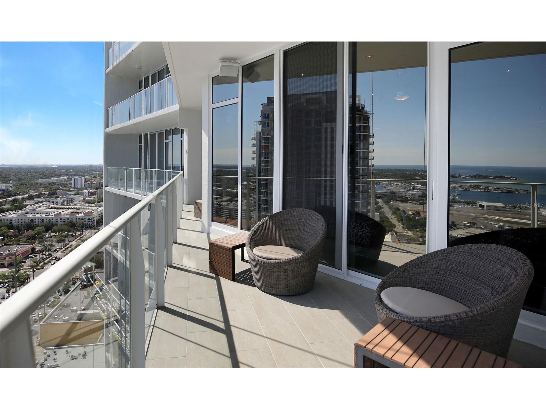 175 1st Street S #3103 Saint Petersburg FL 33701 TB8462551 image18