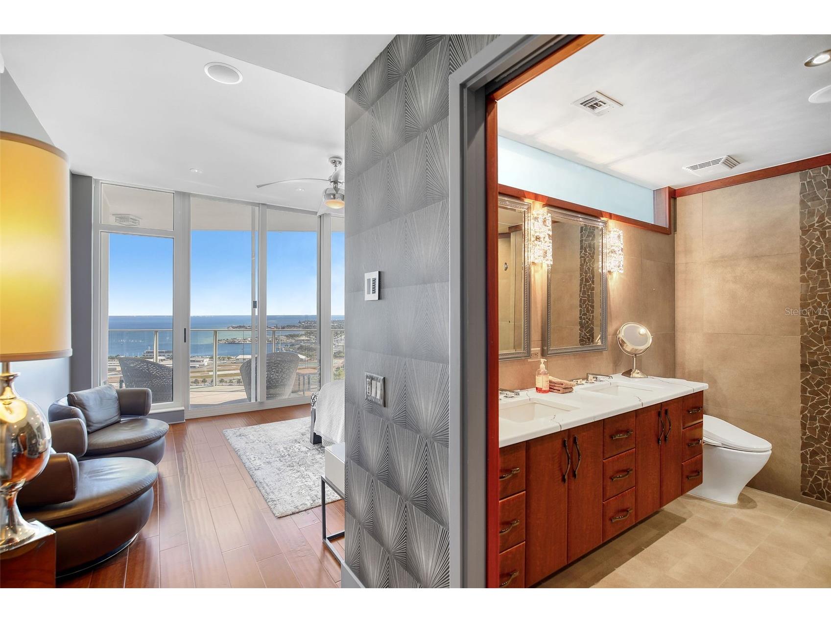 175 1st Street S #3103 Saint Petersburg FL 33701 TB8462551 image27