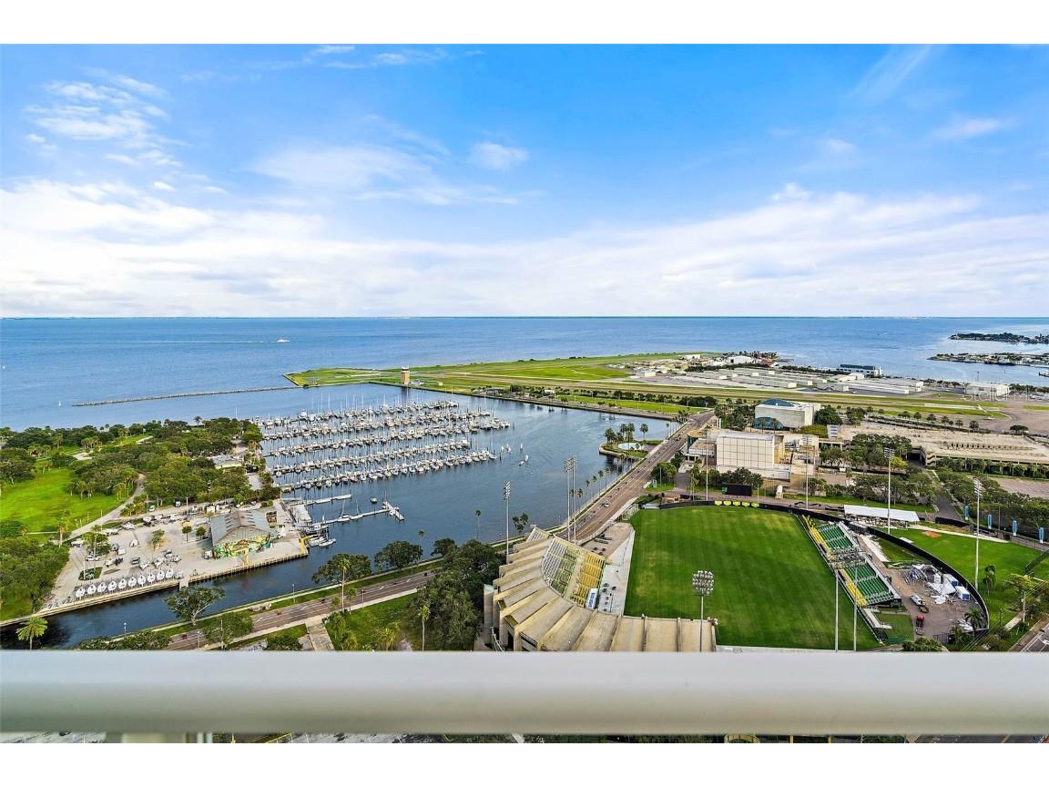 175 1st Street S #3203 Saint Petersburg FL 33701 TB8426586 image1