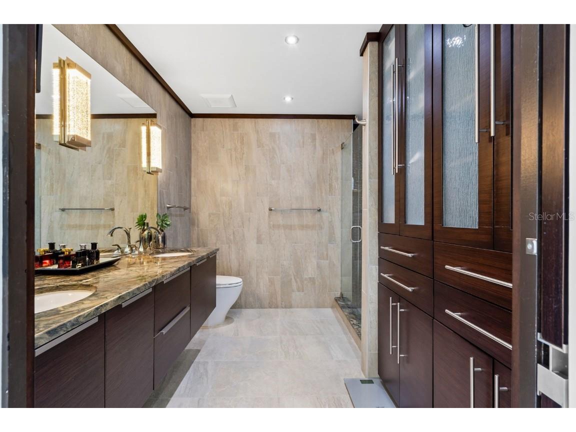 175 1st Street S #3203 Saint Petersburg FL 33701 TB8426586 image21