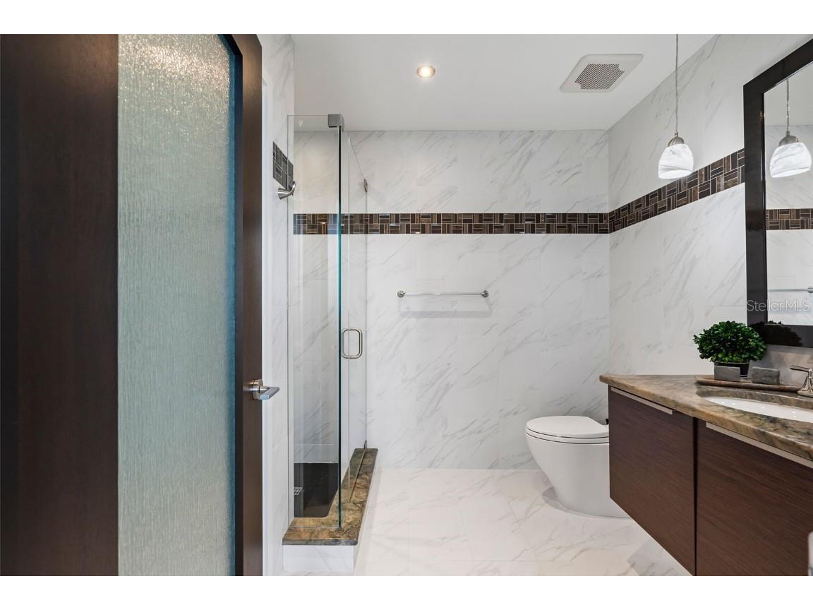 175 1st Street S #3203 Saint Petersburg FL 33701 TB8426586 image29