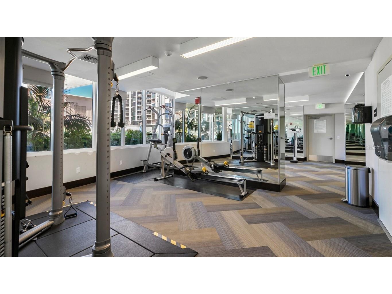 175 1st Street S #3203 Saint Petersburg FL 33701 TB8426586 image50