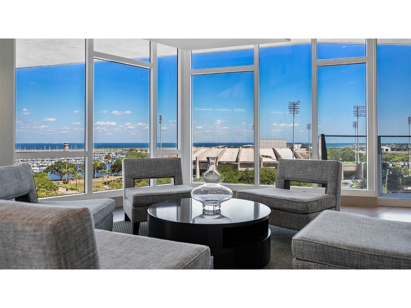 175 1st Street S #3203 Saint Petersburg FL 33701 TB8426586 image66