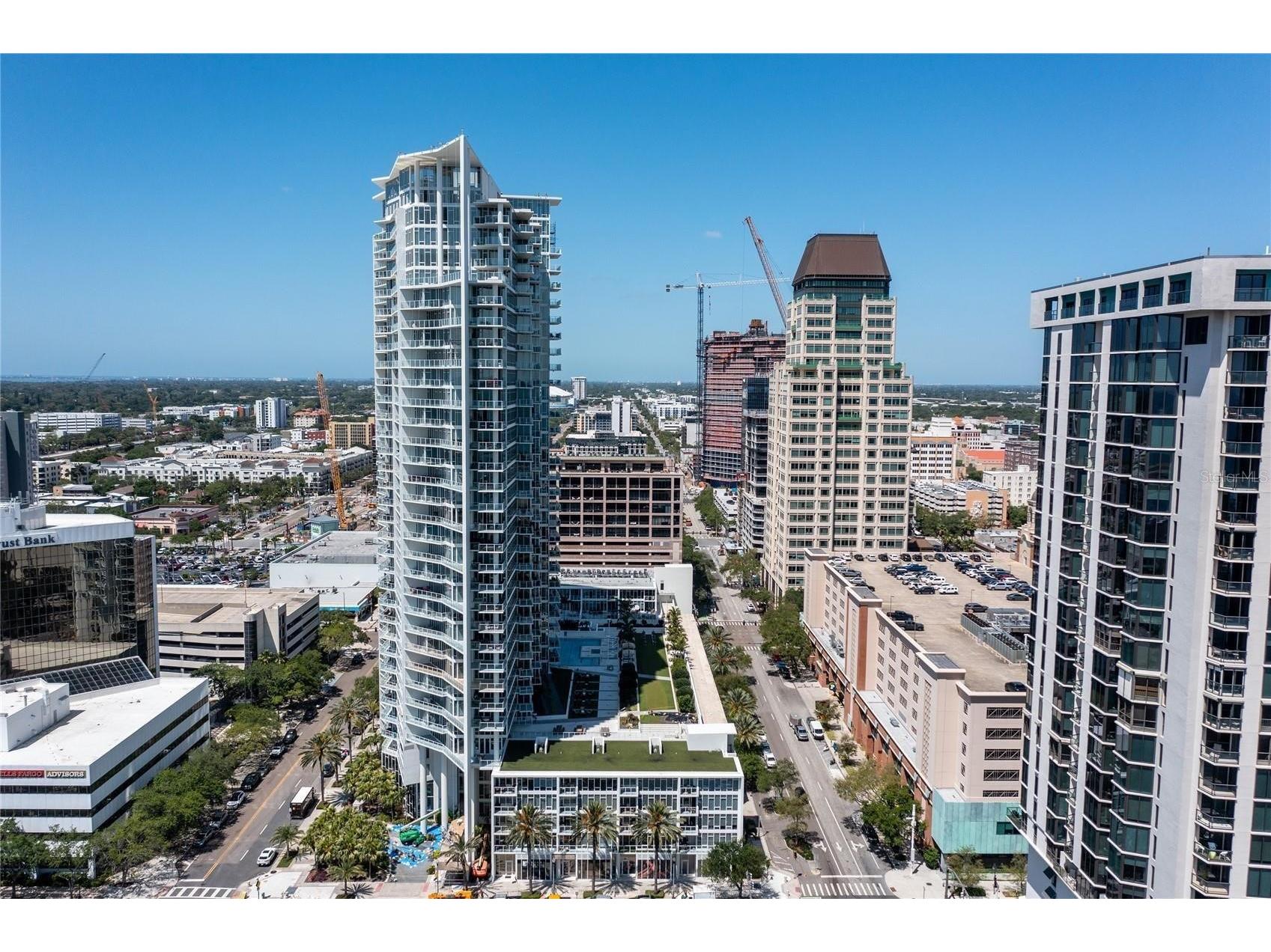 175 1st Street S #406 Saint Petersburg FL 33701 TB8472763 image1