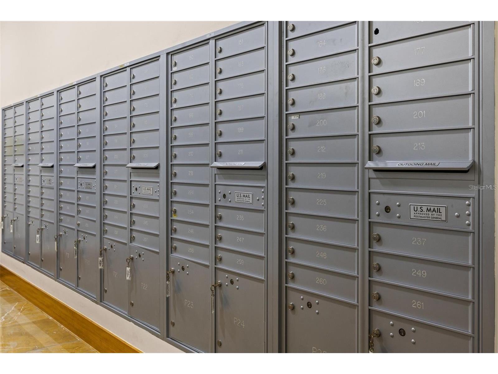 175 1st Street S #406 Saint Petersburg FL 33701 TB8472763 image42