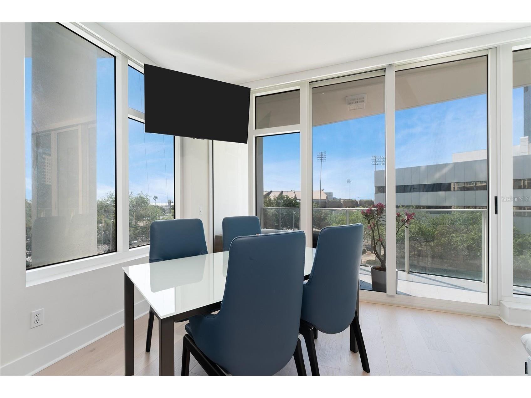 175 1st Street S #406 Saint Petersburg FL 33701 TB8472763 image5