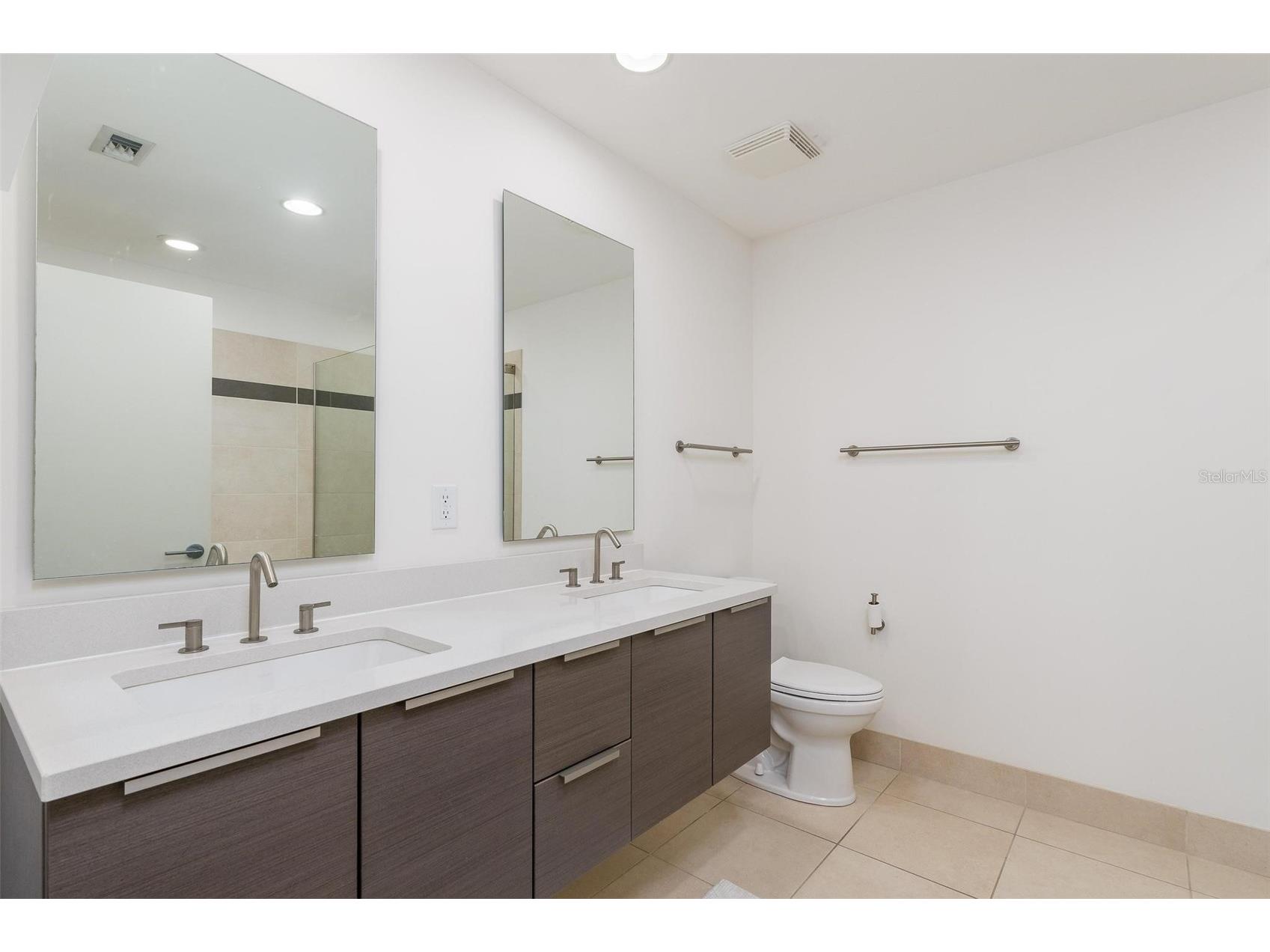 175 1st Street S #504 Saint Petersburg FL 33701 TB8489152 image18