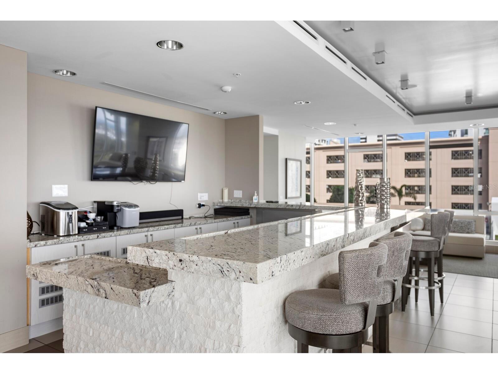 175 1st Street S #504 Saint Petersburg FL 33701 TB8489152 image27