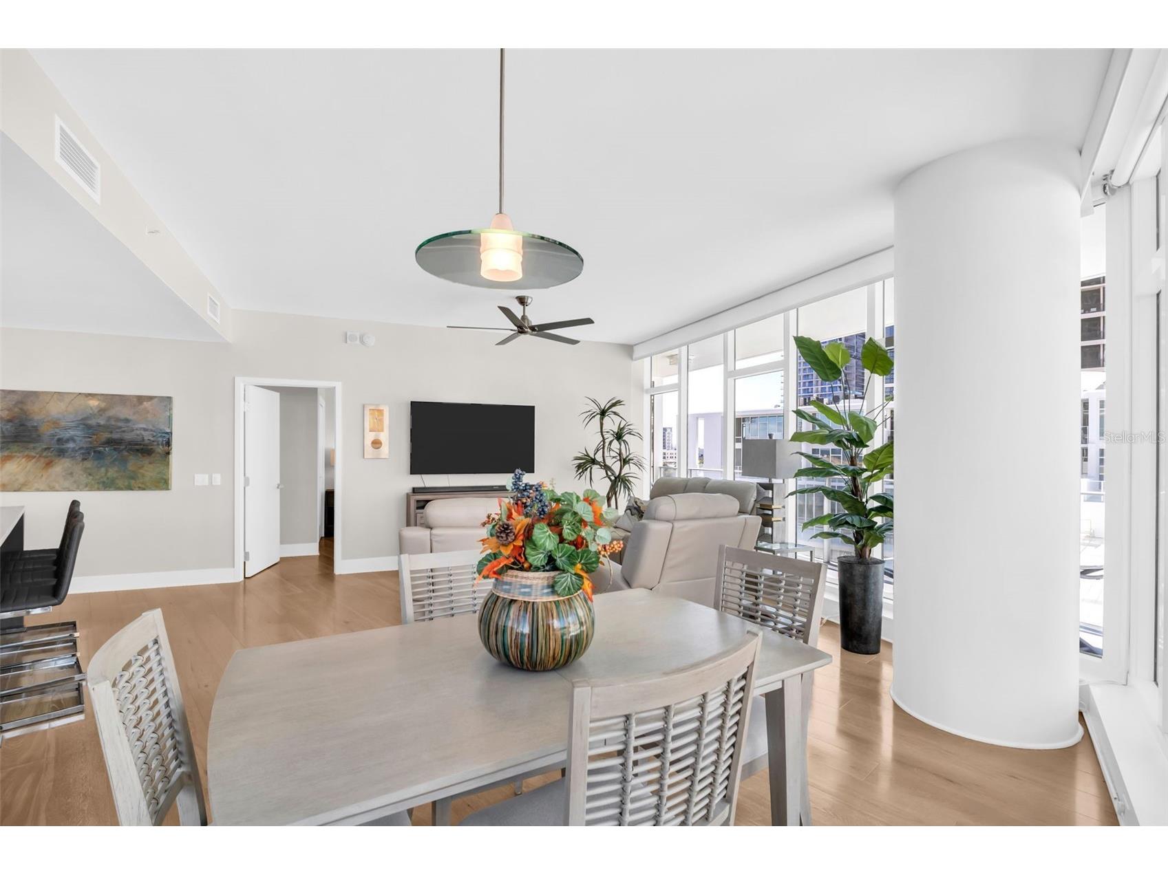 175 1st Street S #702 Saint Petersburg FL 33701 TB8467338 image12