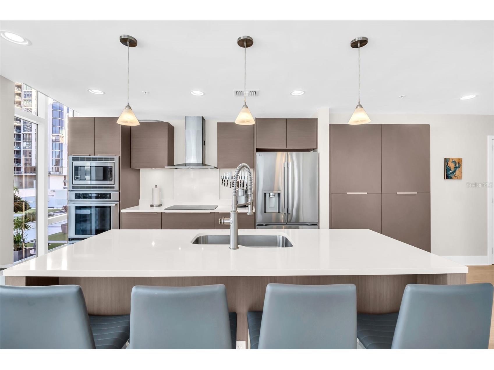 175 1st Street S #702 Saint Petersburg FL 33701 TB8467338 image9