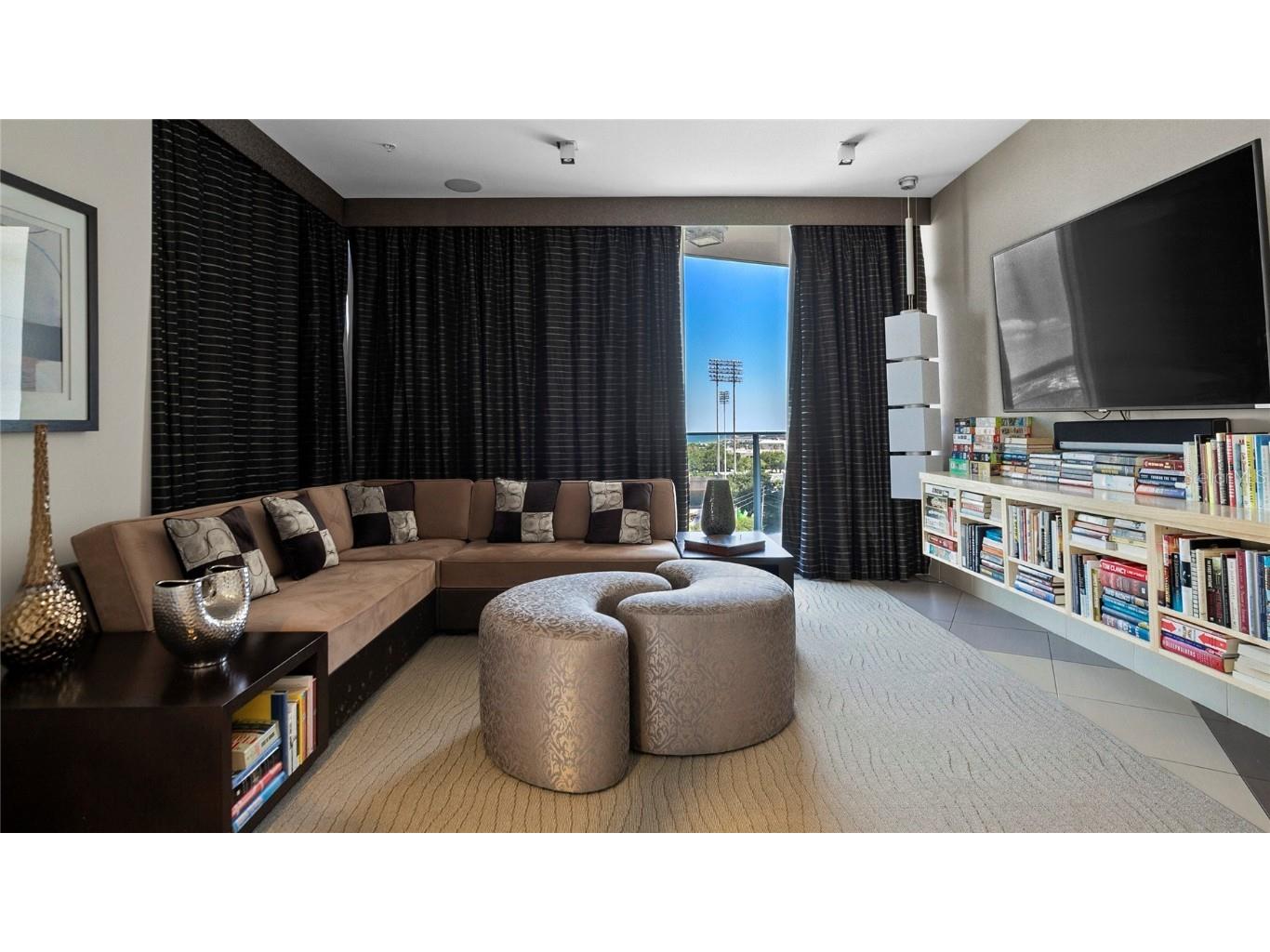 175 1st Street S #704 Saint Petersburg FL 33701 TB8334842 image31