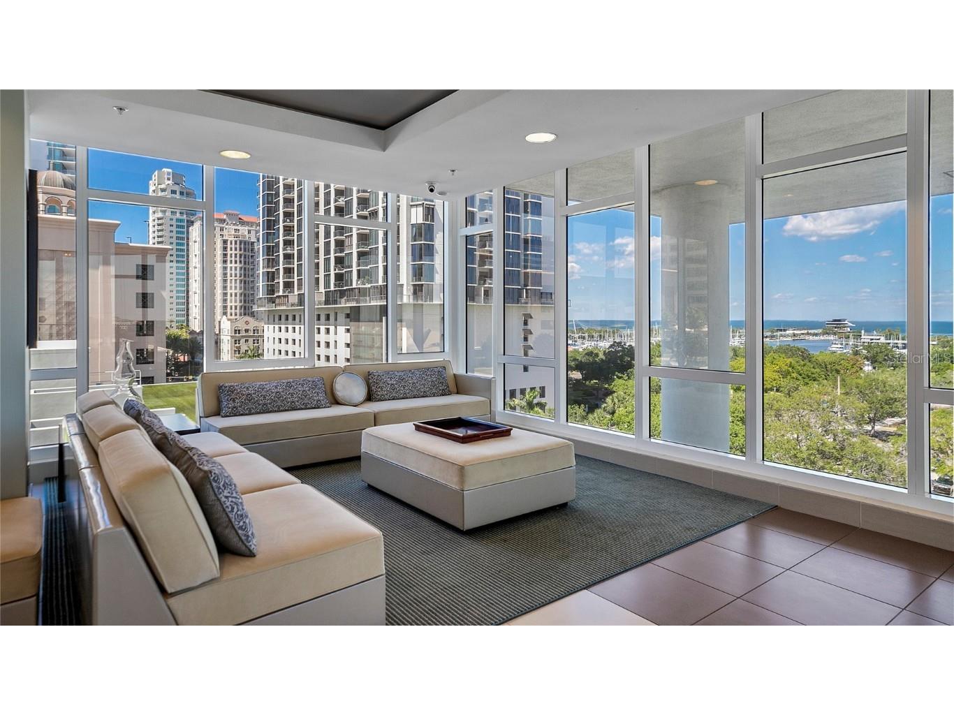 175 1st Street S #704 Saint Petersburg FL 33701 TB8334842 image37