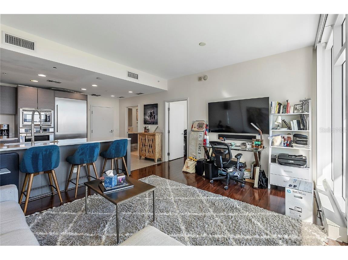 175 1st Street S #704 Saint Petersburg FL 33701 TB8334842 image8