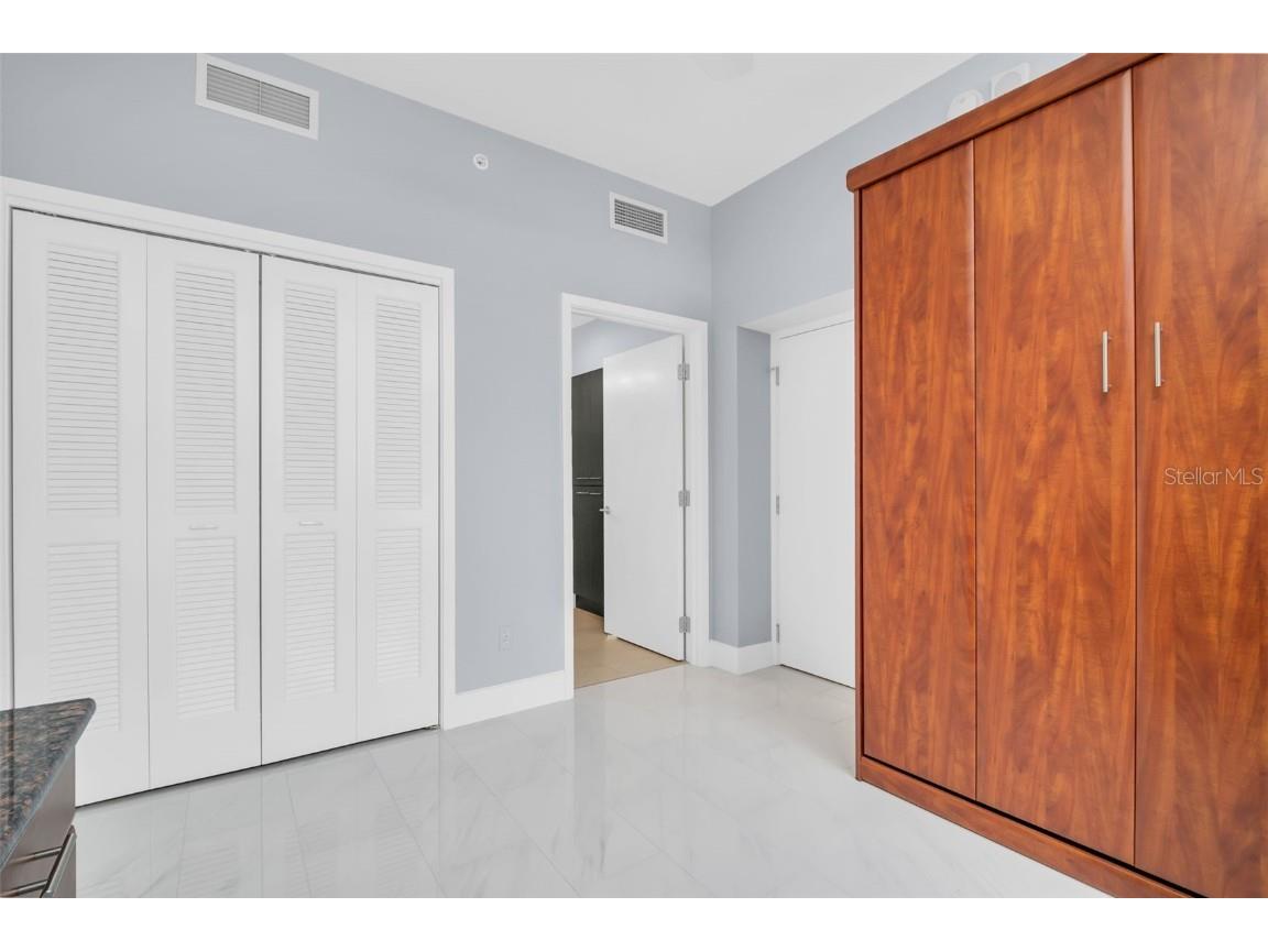 175 1st Street S #905 Saint Petersburg FL 33701 - TAMPA BAY TB8455189 image24