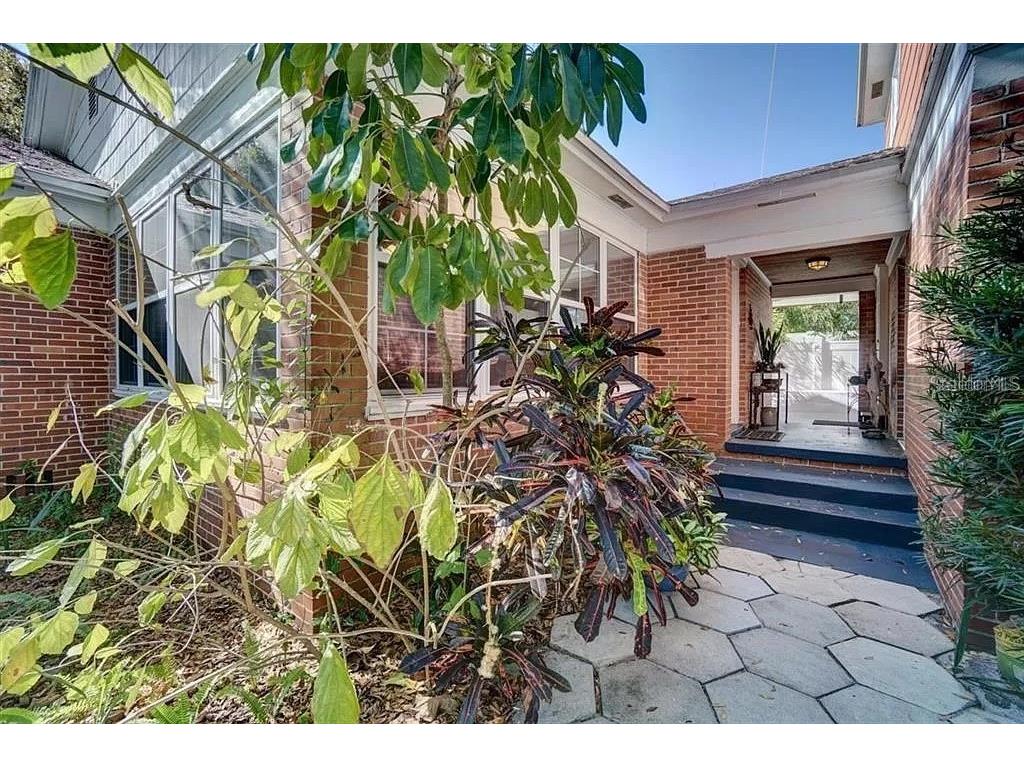 175 22nd Avenue N Saint Petersburg FL 33704 T3416796 image1