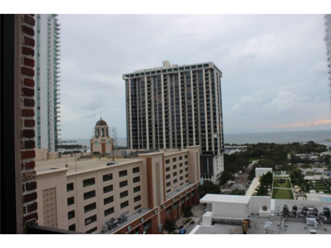 175 2nd Street S #1003 Saint Petersburg FL 33701 T3478703 image1