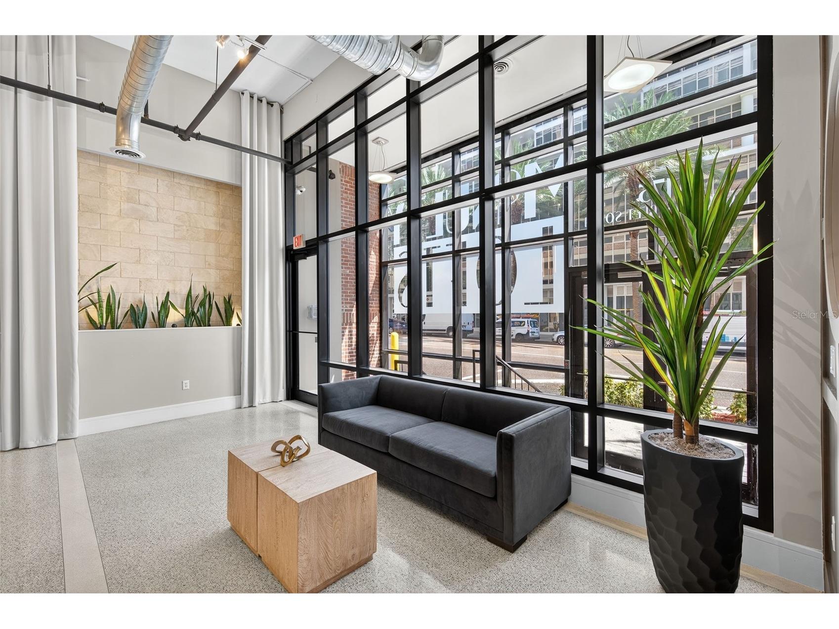 175 2nd Street S #802 Saint Petersburg FL 33701 TB8498501 image22