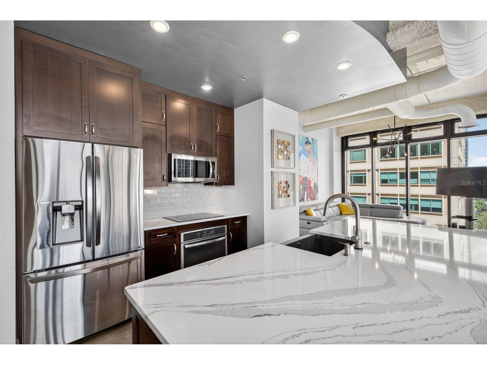 175 2nd Street S #802 Saint Petersburg FL 33701 TB8498501 image9