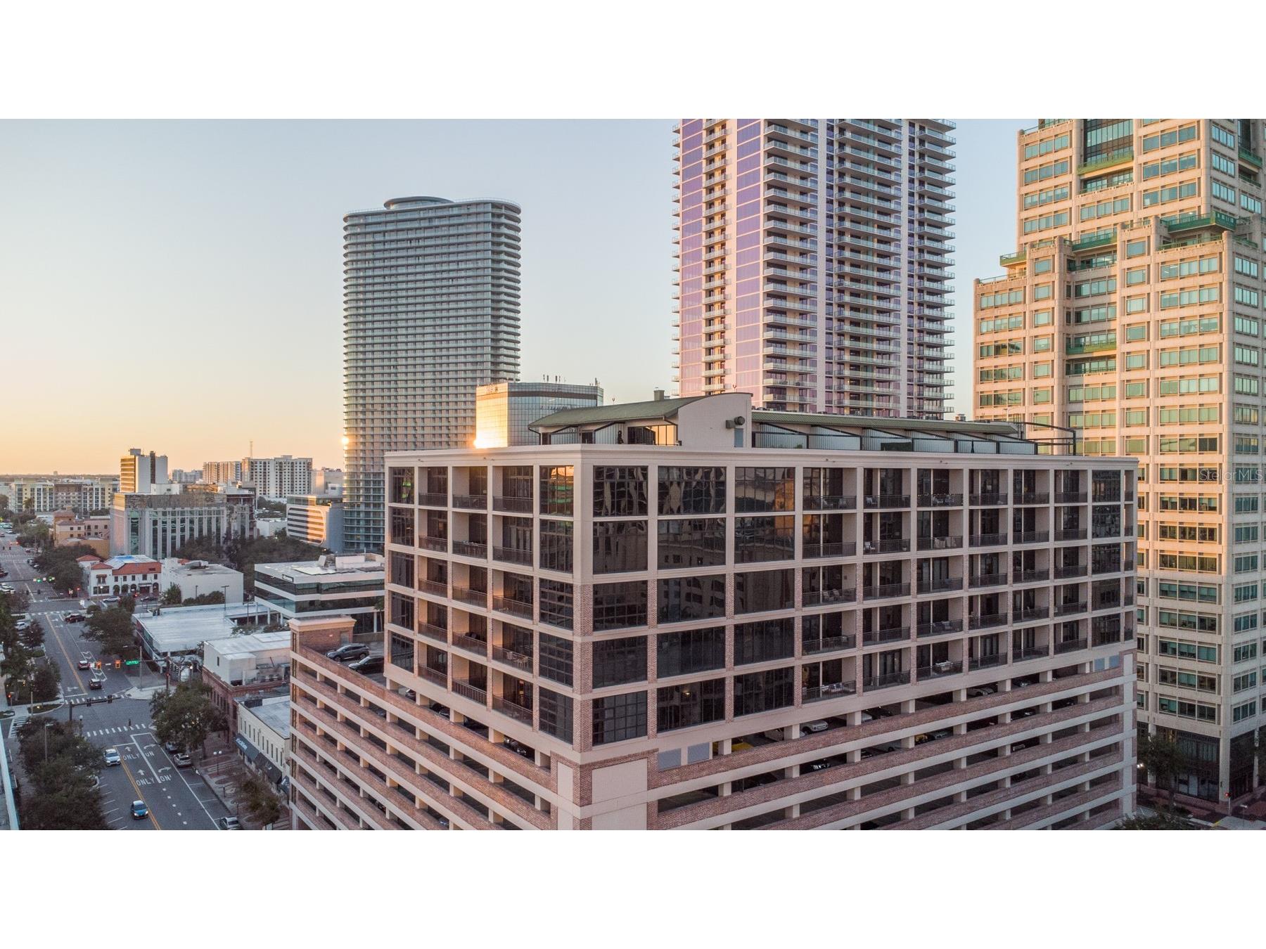 175 2nd Street S #808 Saint Petersburg FL 33701 - TAMPA BAY TB8460395 image1