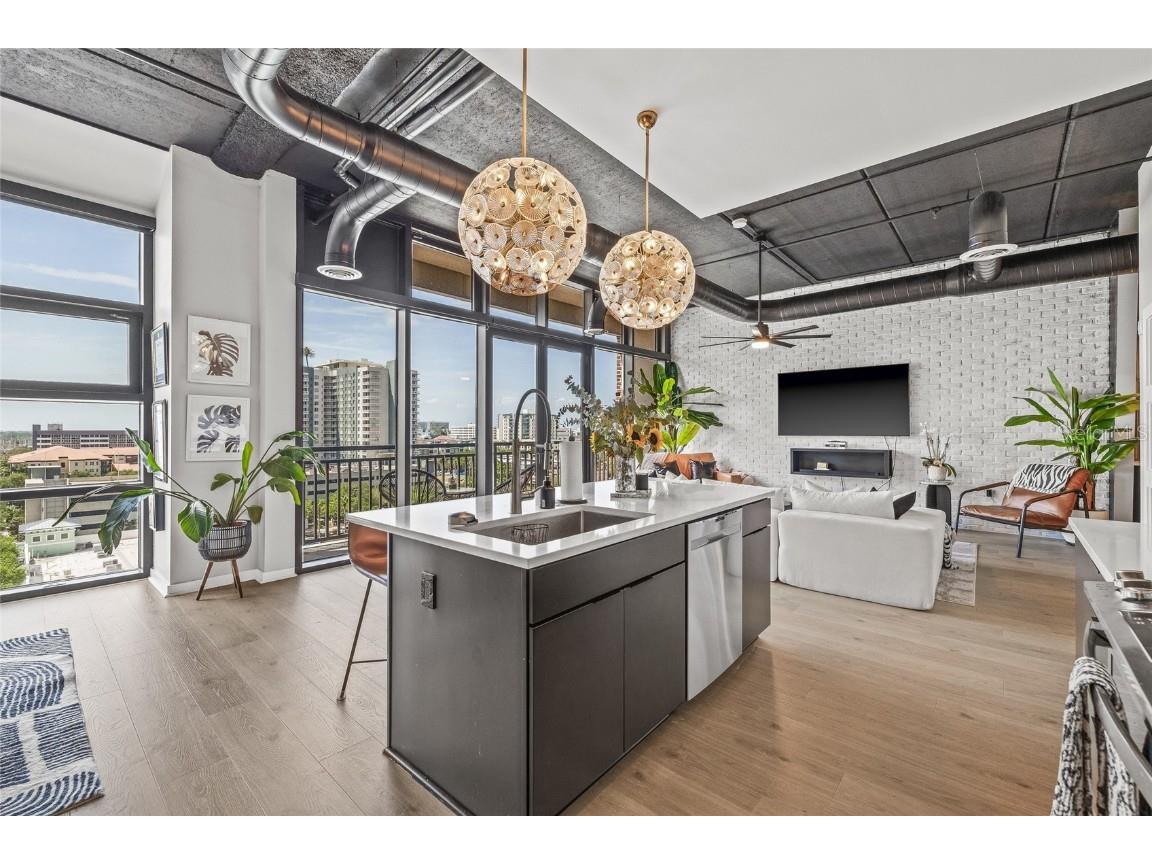 175 2nd Street S #809 Saint Petersburg FL 33701 TB8444663 image21