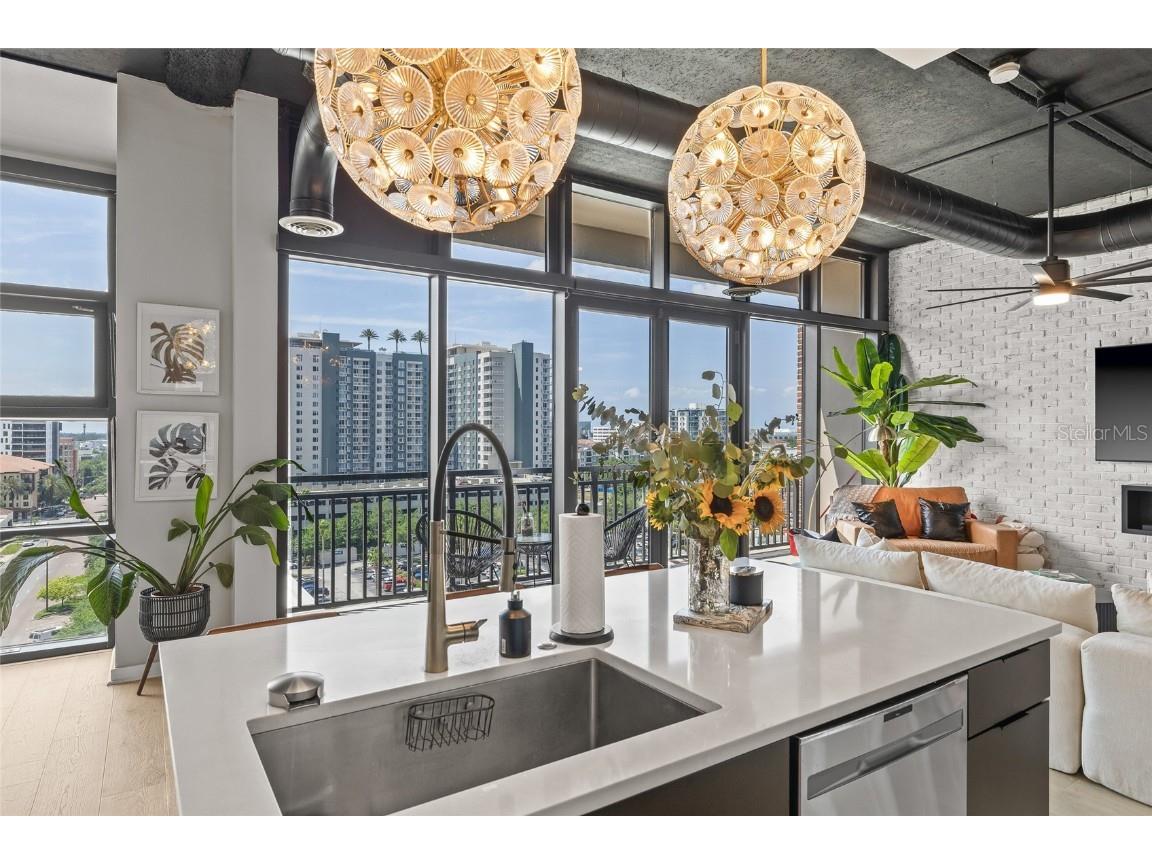 175 2nd Street S #809 Saint Petersburg FL 33701 TB8444663 image22