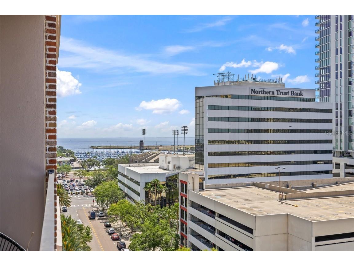 175 2nd Street S #809 Saint Petersburg FL 33701 TB8444663 image37