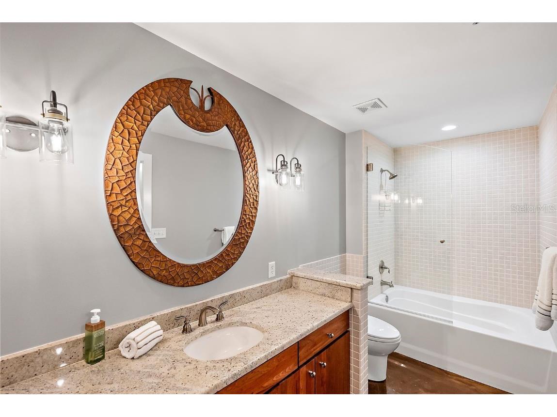 175 2nd Street S #P-08 Saint Petersburg FL 33701 - TAMPA BAY TB8443174 image17