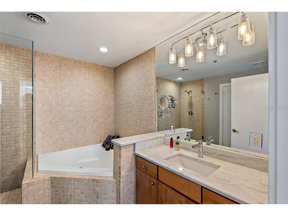 175 2nd Street S #P-08 Saint Petersburg FL 33701 - TAMPA BAY TB8443174 image21