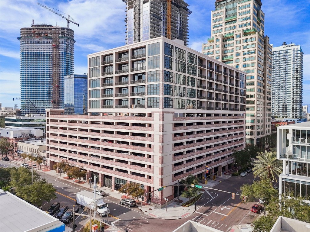 175 2nd Street S #P-08 Saint Petersburg FL 33701 - TAMPA BAY TB8443174 image31