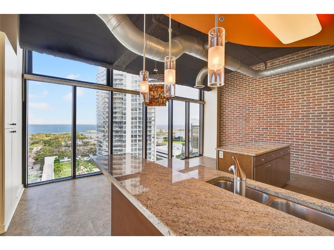 175 2nd Street S #P-2 Saint Petersburg FL 33701 TB8402228 image10