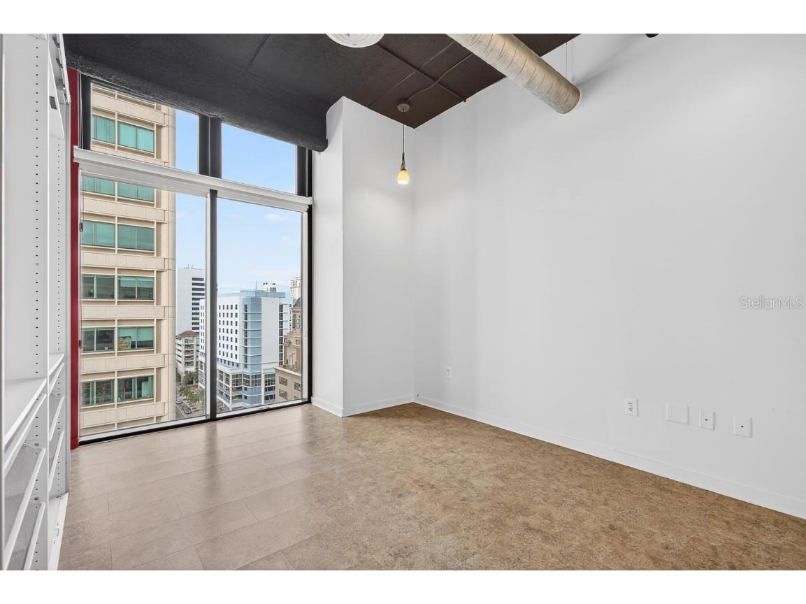 175 2nd Street S #P-2 Saint Petersburg FL 33701 TB8402228 image24