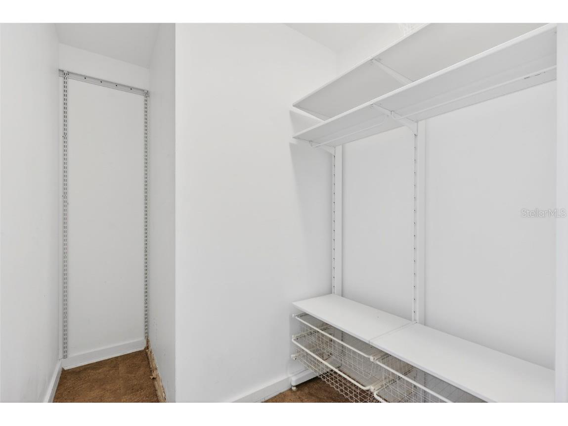 175 2nd Street S #P-2 Saint Petersburg FL 33701 TB8402228 image30