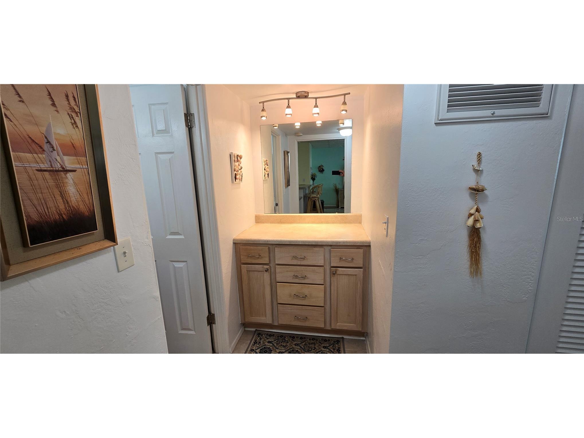 175 55th Avenue #204 Saint Pete Beach FL 33706 TB8495533 image25