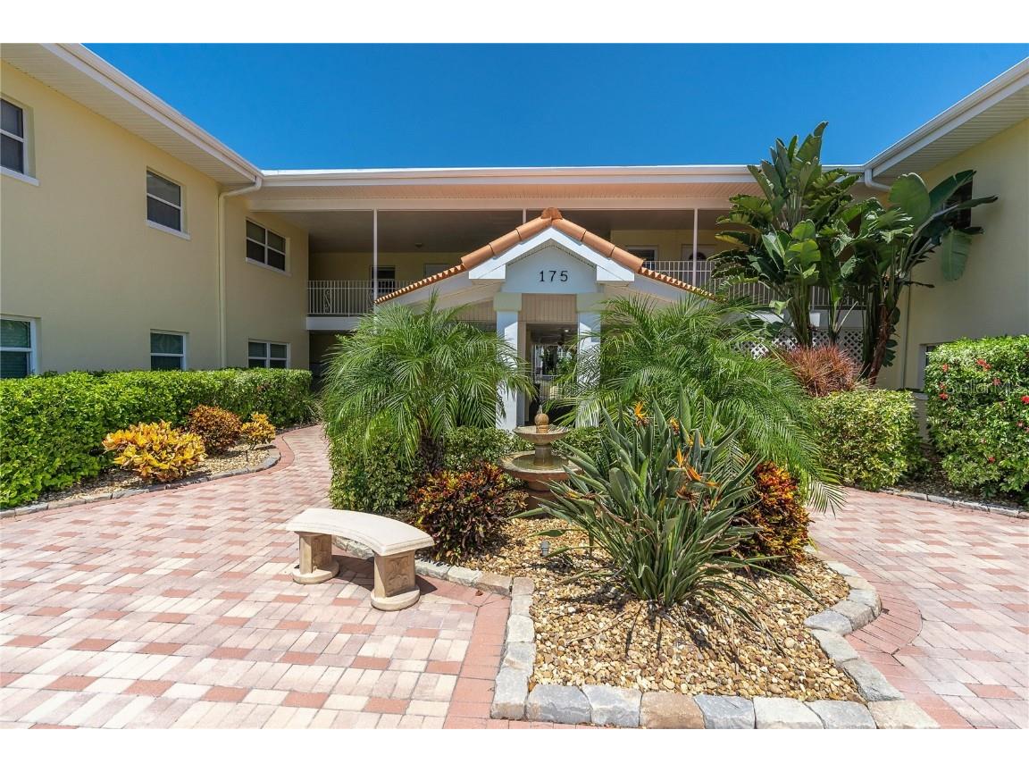 175 55th Avenue #206 Saint Pete Beach FL 33706 U8212336 image1