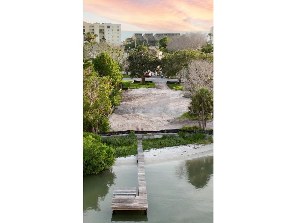 175 Bath Club Boulevard N North Redington Beach FL 33708 TB8398260 image1