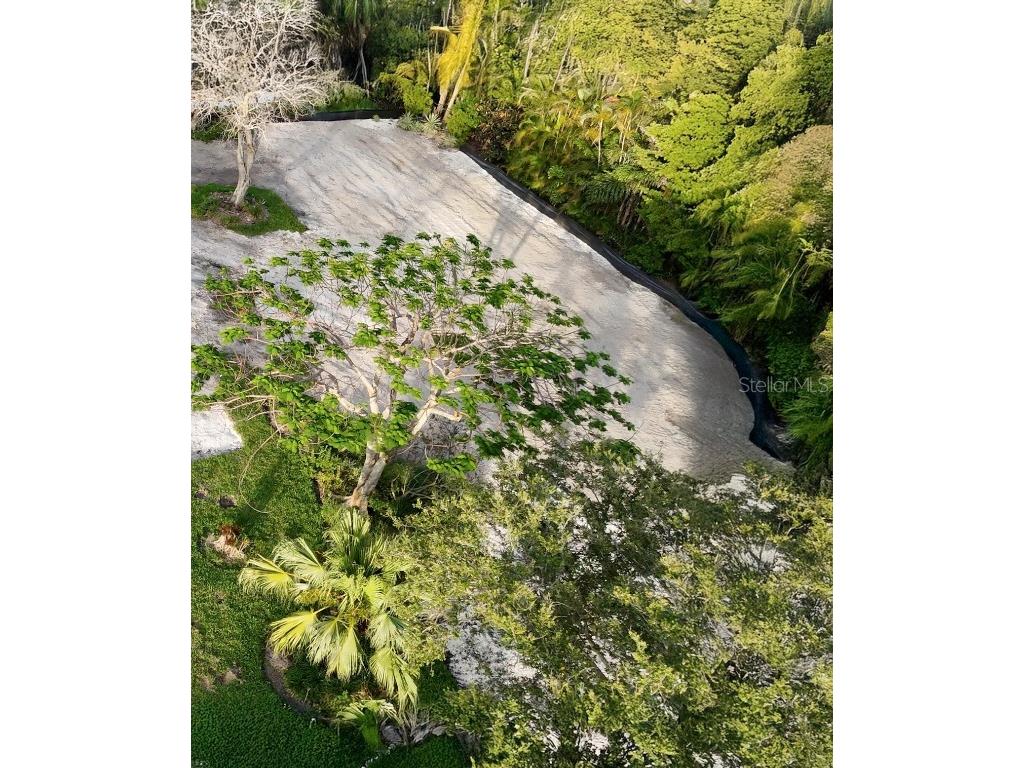 175 Bath Club Boulevard N North Redington Beach FL 33708 TB8398260 image3