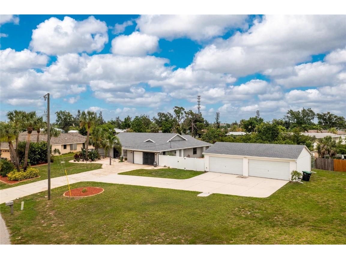 175 Cambridge Drive NW Port Charlotte FL 33952 D6131415 image1