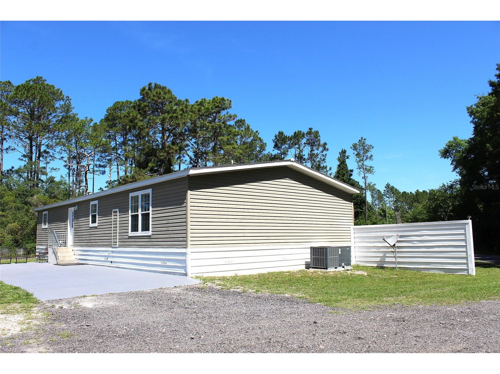 175 E San Jose Street Palatka FL 32177 OM724823 image8