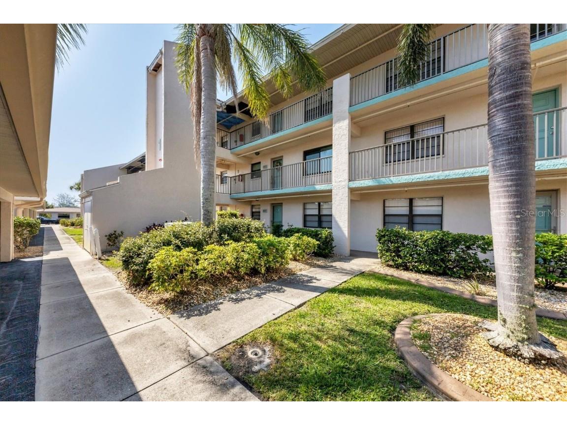 175 Kings Highway #1035 Punta Gorda FL 33983 D6130630 image1