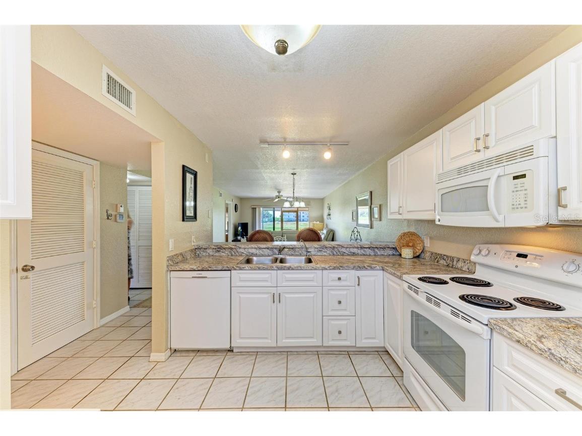 175 Kings Highway #1114 Punta Gorda FL 33983 C7509185 image16