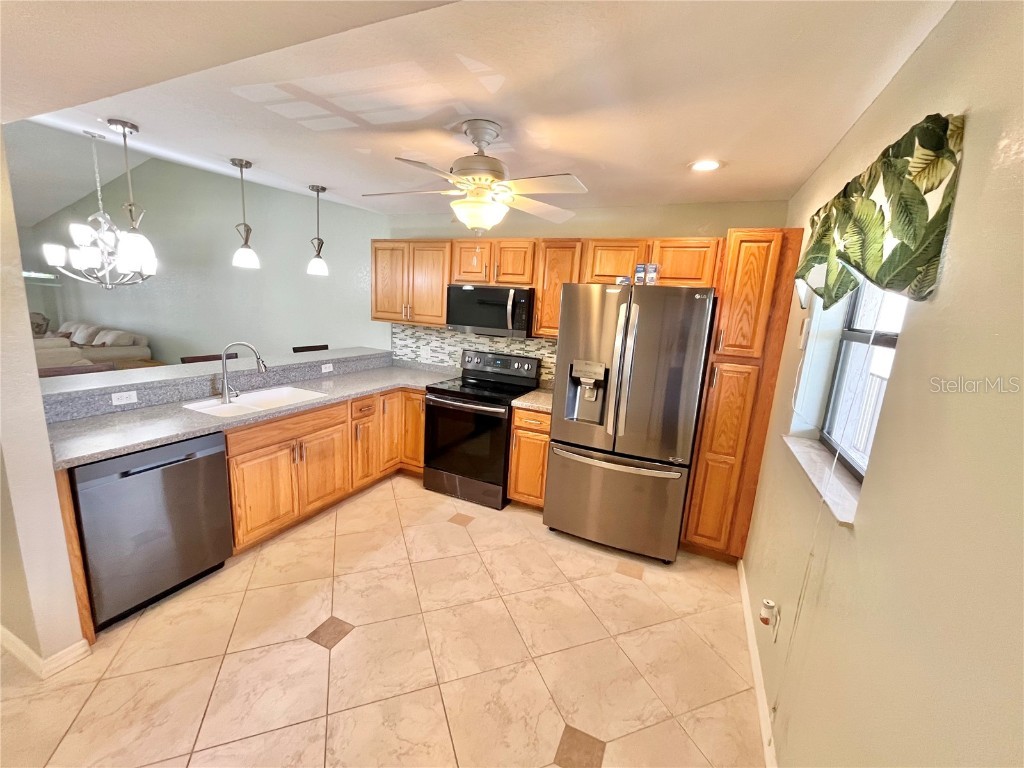 175 Kings Highway #236 Punta Gorda FL 33983 D6143137 image3
