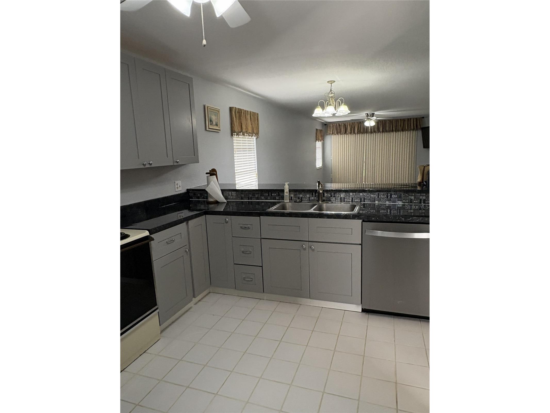 175 Kings Highway #A1 Punta Gorda FL 33983 C7524676 image4