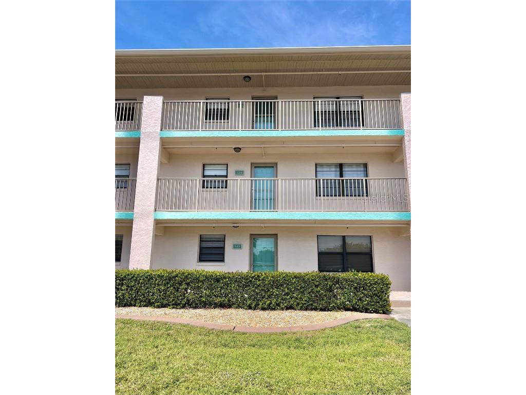 175 Kings Highway #A3-513 Punta Gorda FL 33983 C7505537 image1