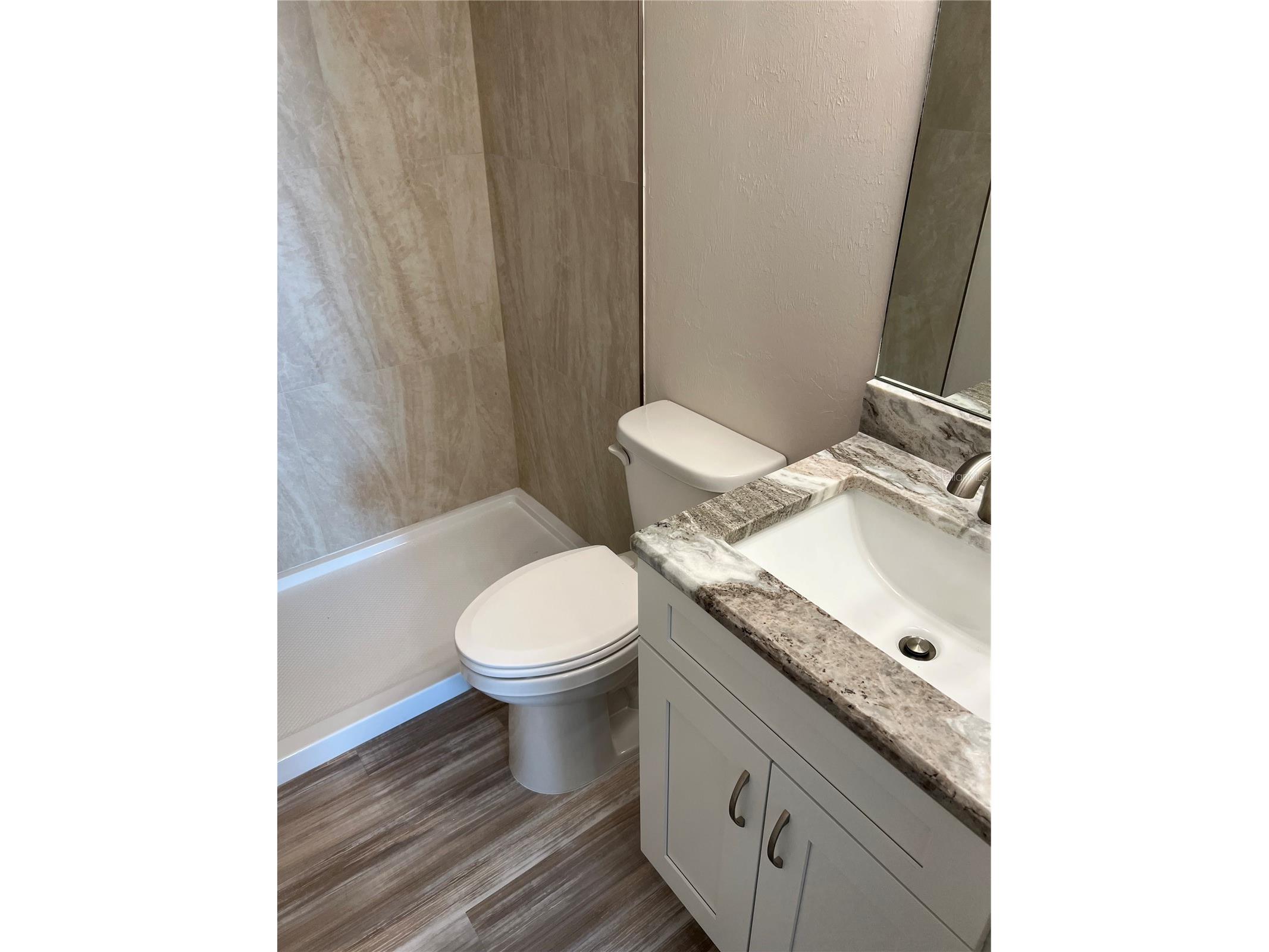 175 Kings Highway #A8 Punta Gorda FL 33983 C7525867 image17