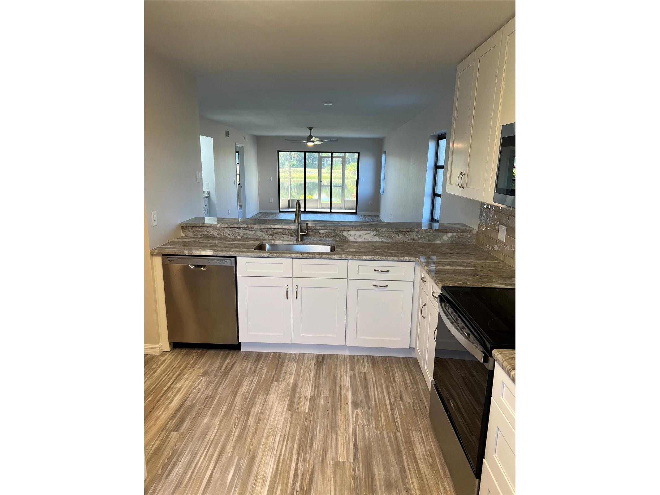 175 Kings Highway #A8 Punta Gorda FL 33983 C7525867 image4